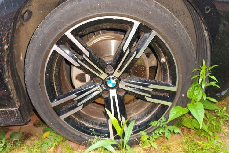 Used BMW 3 Series 2021 Restyled 325i M Sport Package Right Front Wheel Hub