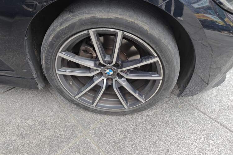 Used BMW 3 Series 2021 Restyled 325Li M Sport Package Right Front Wheel Hub