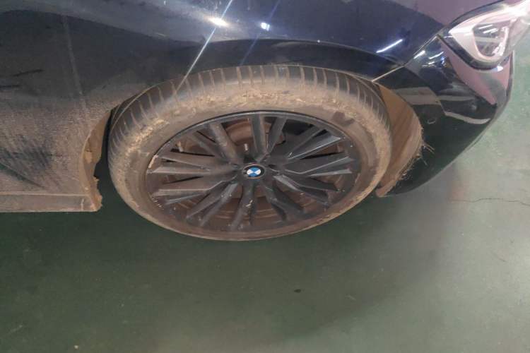 Used BMW 3 Series 2021 Facelifted 325Li M Sport Night Edition Package Right Front Wheel Hub