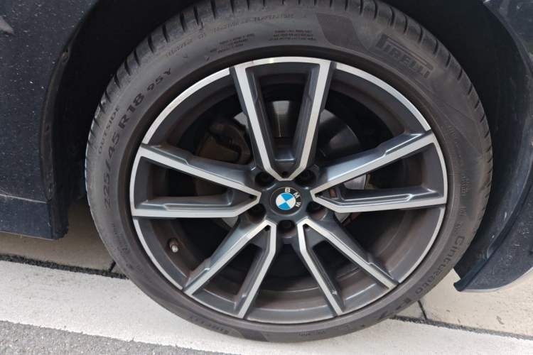 Used BMW 3 Series 2021 Restyled 325Li M Sport Package Right Front Wheel Hub