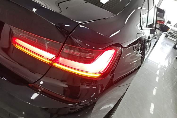 Used BMW 3 Series 2021 Second Facelift 325Li M Sport Package Right Rear Taillight