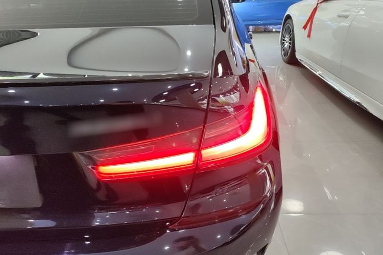 Used BMW 3 Series 2021 Facelifted 320Li M Sport Package Right Rear Taillight