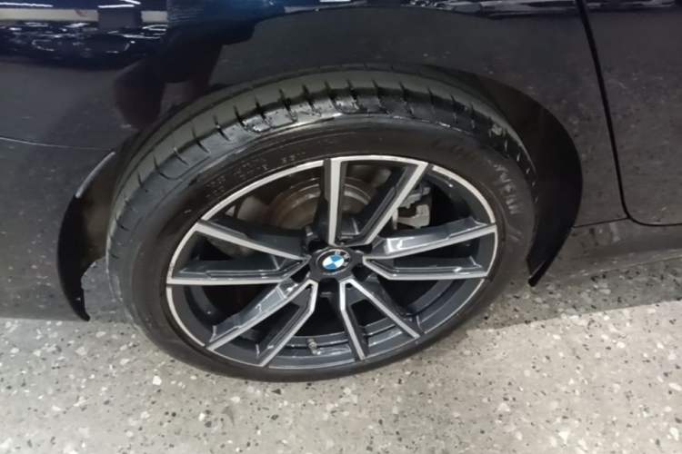 Used BMW 3 Series 2021 320Li M Sport Package Right Rear Wheel Hub