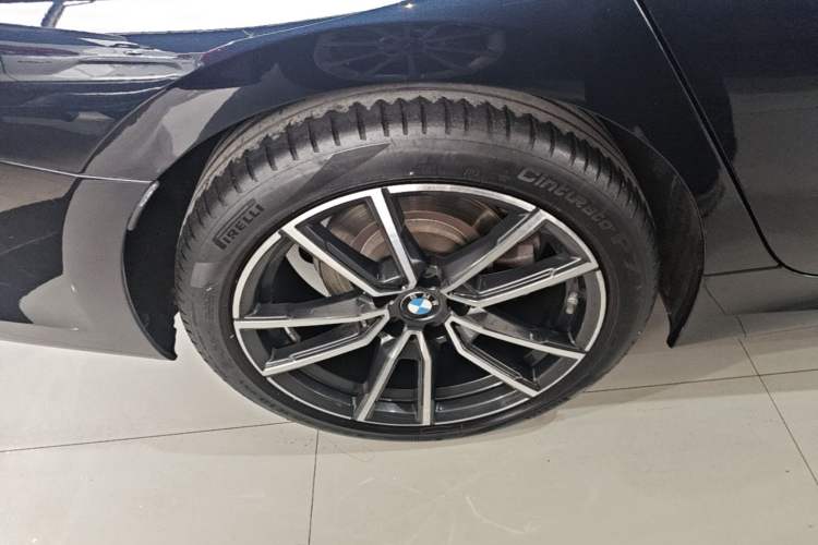 Used BMW 3 Series 2021 Restyled 325Li M Sport Package Right Rear Wheel Hub