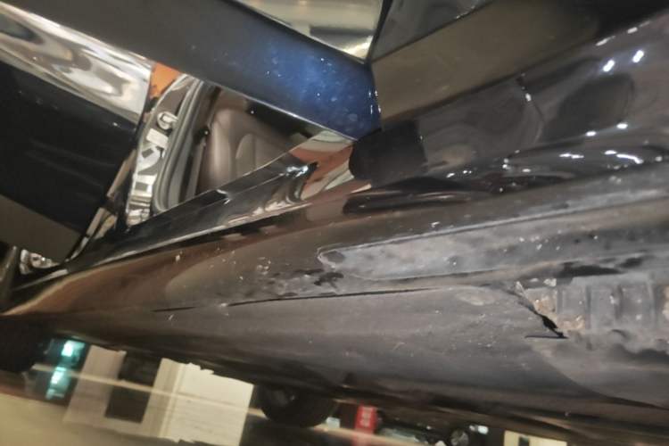 Used BMW 3 Series 2021 Facelifted 325Li M Sport Night Edition Package Right Side Sill
