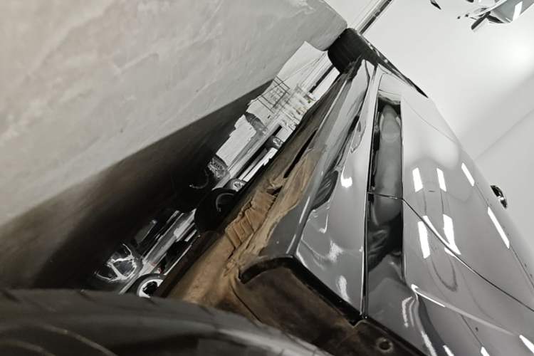 Used BMW 3 Series 2021 Second Facelift 325Li M Sport Package Right Side Sill