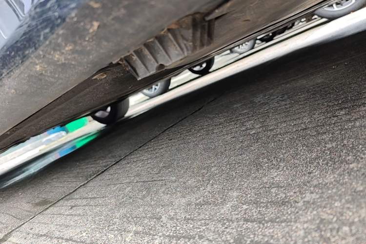 Used BMW 3 Series 2021 Second Facelift 320Li M Sport Package Right Side Sill