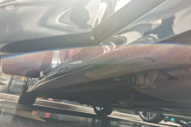 Used BMW 3 Series 2021 Restyled 325Li M Sport Package Right Side Sill