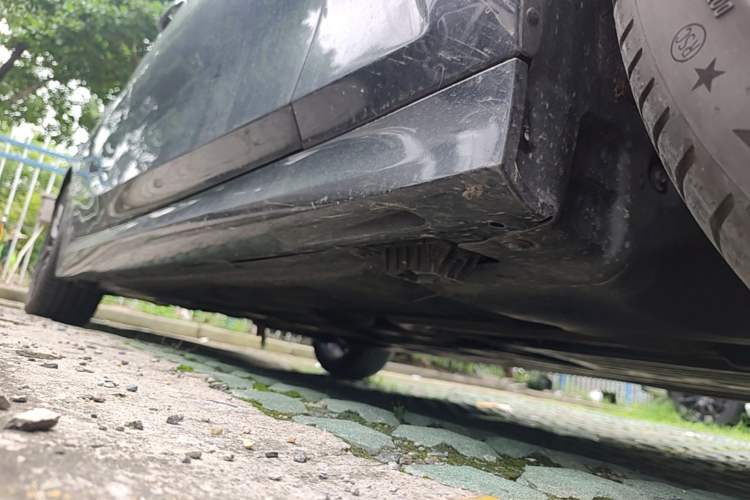 Used BMW 3 Series 2021 Second Facelift 325Li M Sport Night Edition Package Right Side Sill
