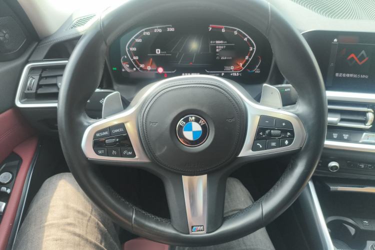 Used BMW 3 Series 2021 330i M Sport Night Edition Steering Wheel