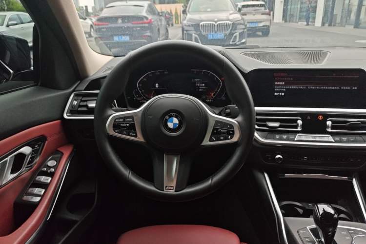 Used BMW 3 Series 2021 Restyled 325i M Sport Package Steering Wheel