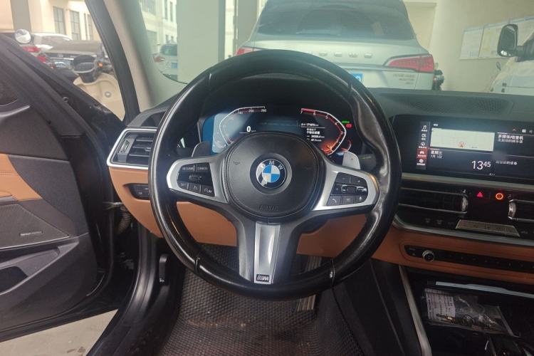 Used BMW 3 Series 2021 325i M Sport Night Edition package Steering Wheel