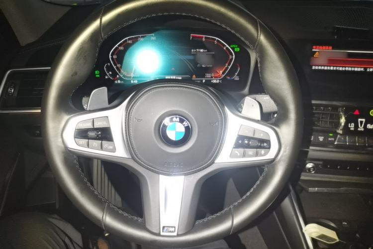 Used BMW 3 Series 2021 330i M Sport Night Edition Steering Wheel