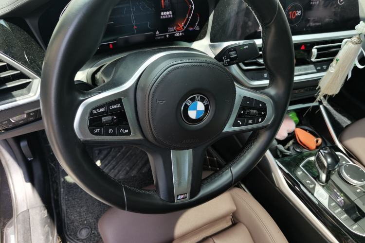 Used BMW 3 Series 2021 Second Facelift 320i Sport Package Steering Wheel