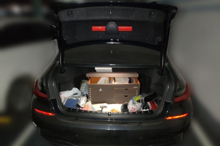 Used BMW 3 Series 2021 325Li M Sport Shadowline Package Trunk