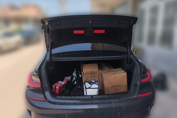 Used BMW 3 Series 2021 325Li M Sport Package Trunk