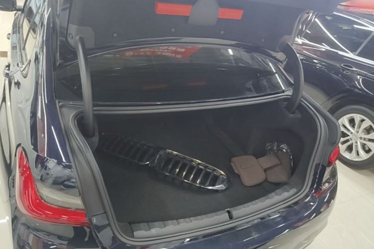 Used BMW 3 Series 2021 320Li M Sport Package Trunk