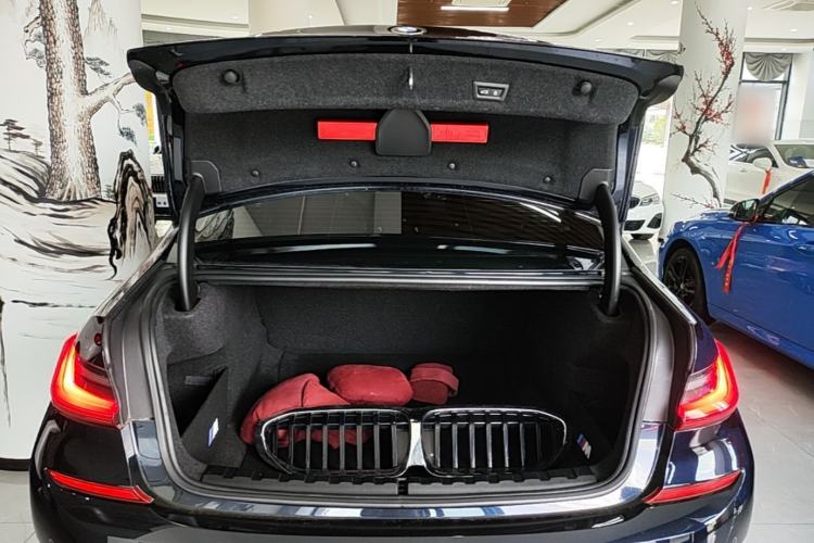 Used BMW 3 Series 2021 Facelifted 320Li M Sport Package Trunk