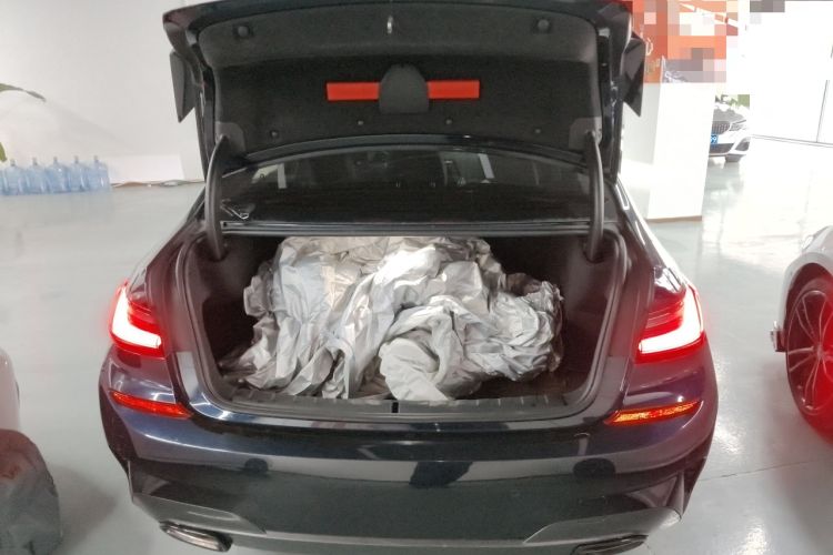 Used BMW 3 Series 2021 325i M Sport Package Trunk