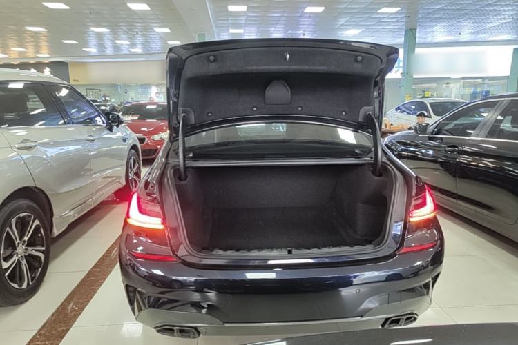 Used BMW 3 Series 2021 Facelifted 320Li M Sport Package Trunk