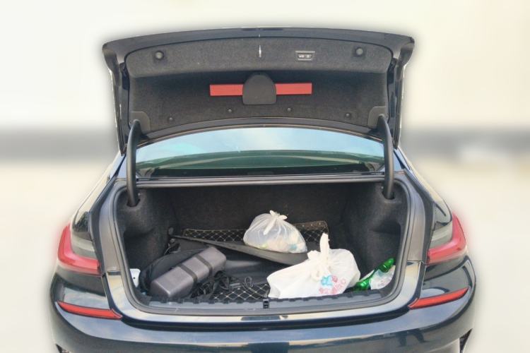 Used BMW 3 Series 2021 325i M Sport Night Edition package Trunk