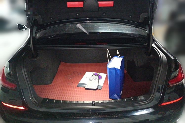 Used BMW 3 Series 2021 325i M Sport Night Edition package Trunk