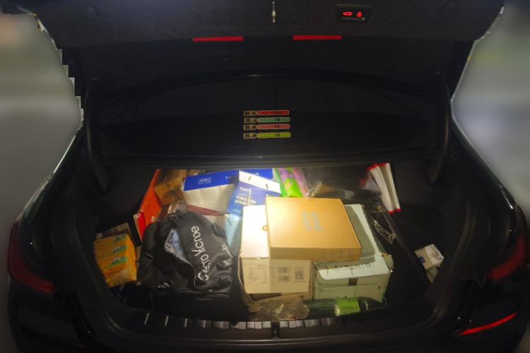 Used BMW 3 Series 2021 Second Facelift 325i M Sport Night Edition Package Trunk