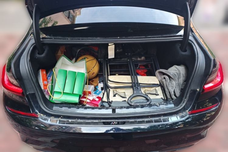Used BMW 3 Series 2021 325i M Sport Package Trunk