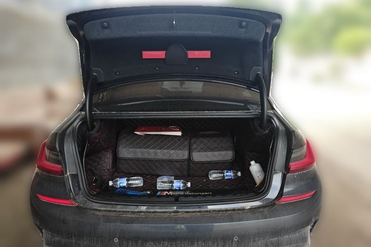 Used BMW 3 Series 2021 320Li M Sport Package Trunk