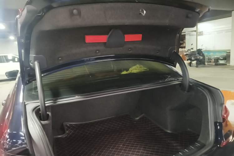 Used BMW 3 Series 2021 325Li M Sport Package Trunk
