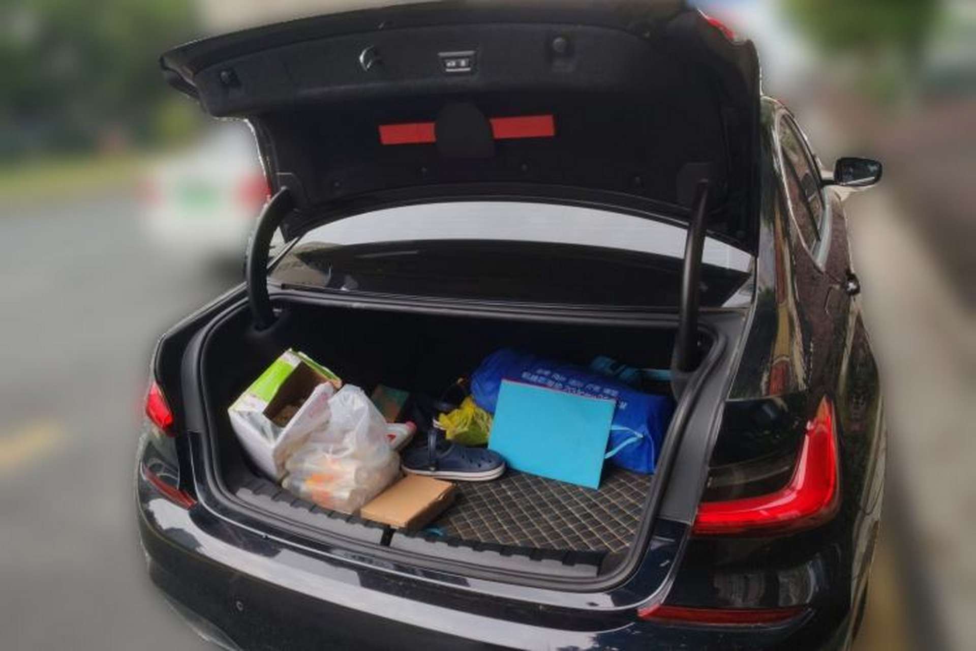 Used BMW 3 Series 2021 325Li M Sport Package Trunk