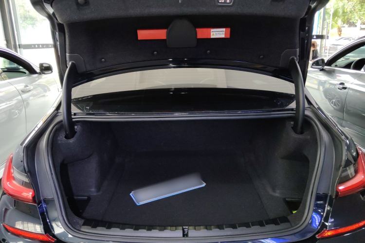 Used BMW 3 Series 2021 325Li M Sport Package Trunk
