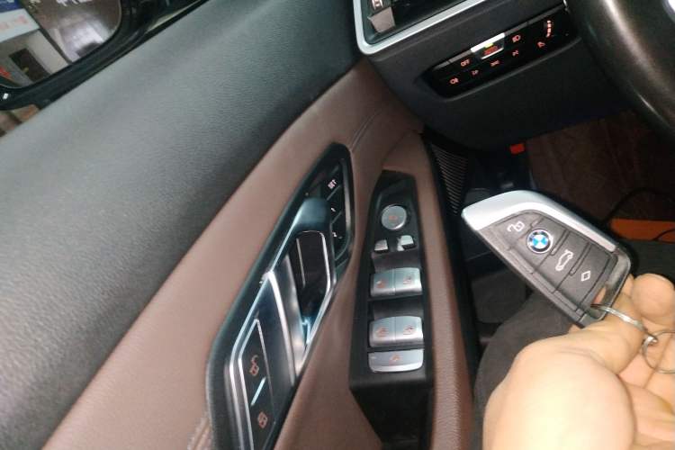 Used BMW 3 Series 2021 320Li M Sport Package Vehicle Key
