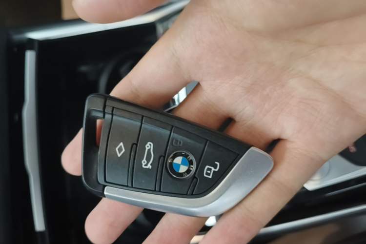 Used BMW 3 Series 2021 320Li M Sport Package Vehicle Key