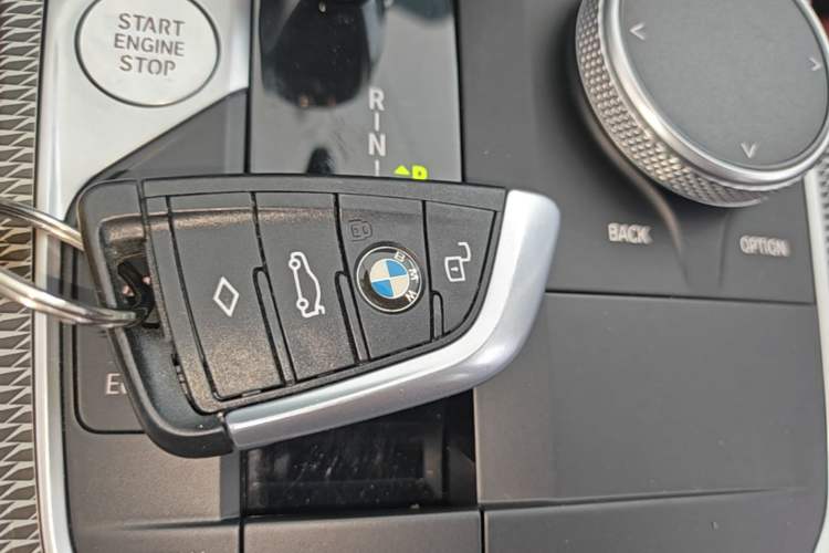 Used BMW 3 Series 2021 Facelifted 325Li M Sport Night Edition Package Vehicle Key