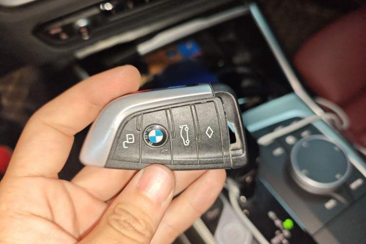 Used BMW 3 Series 2021 325i M Sport Night Edition package Vehicle Key