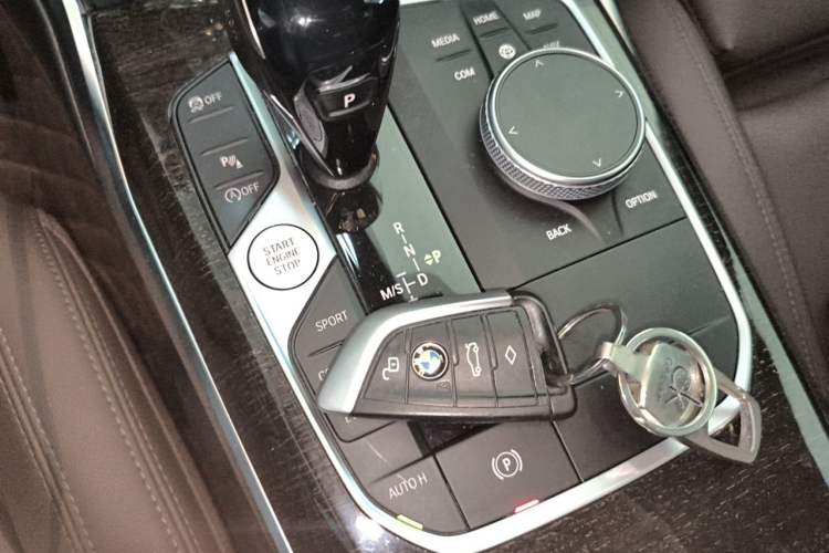 Used BMW 3 Series 2021 Restyled 325Li M Sport Package Vehicle Key