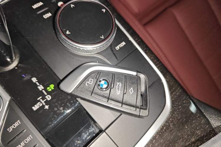 Used BMW 3 Series 2021 Restyled 325Li M Sport Package Vehicle Key
