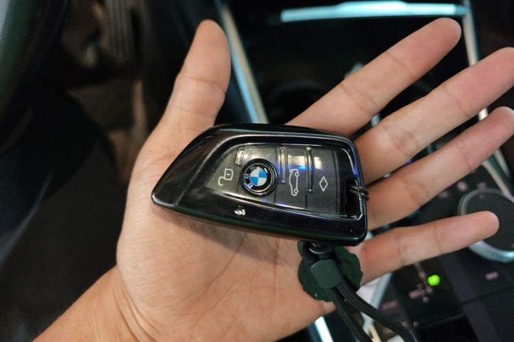 Used BMW 3 Series 2021 Restyled 325Li M Sport Package Vehicle Key