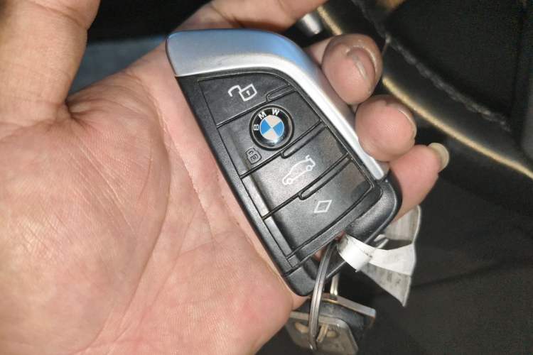 Used BMW 3 Series 2021 330i M Sport Night Edition Vehicle Key