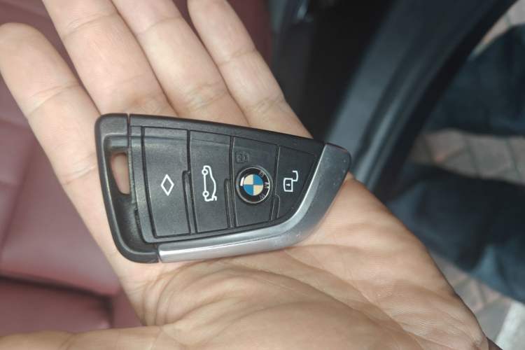 Used BMW 3 Series 2021 330Li xDrive M Sport Night Edition Vehicle Key