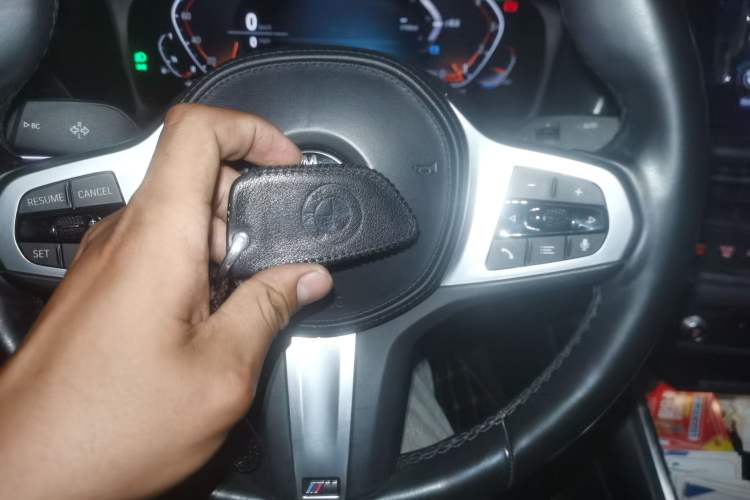 Used BMW 3 Series 2021 Restyled 325i M Sport Package Vehicle Key