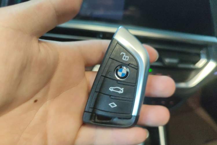 Used BMW 3 Series 2021 Second Facelift 320Li M Sport Package Vehicle Key