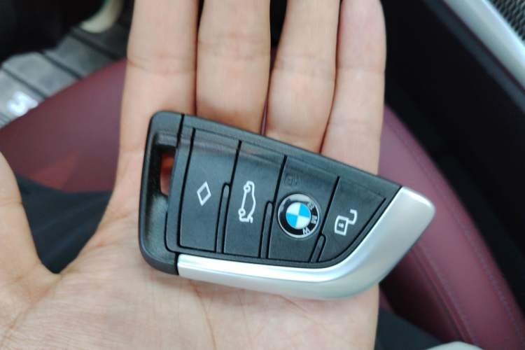 Used BMW 3 Series 2021 325i M Sport Night Edition package Vehicle Key