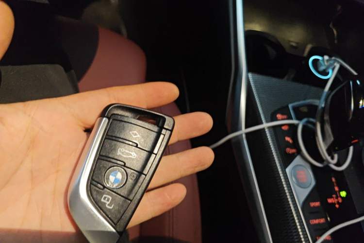 Used BMW 3 Series 2021 325i M Sport Night Edition package Vehicle Key