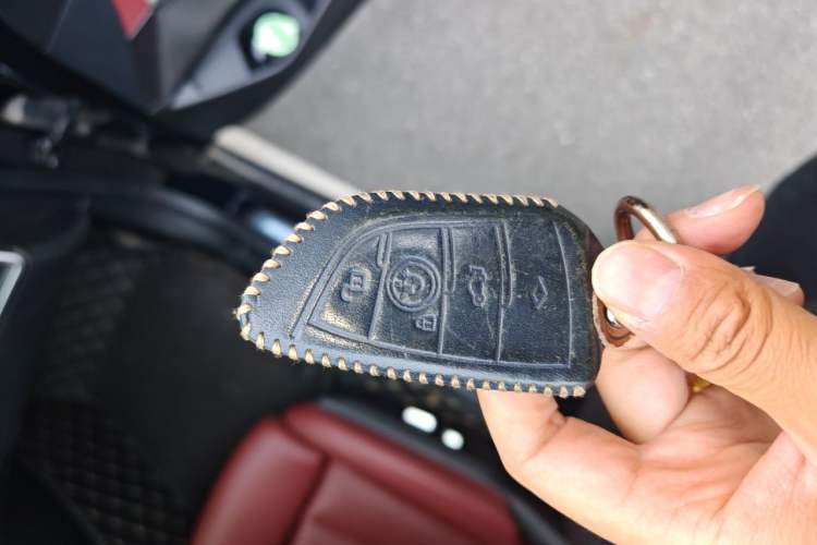 Used BMW 3 Series 2021 Restyled 325Li M Sport Package Vehicle Key