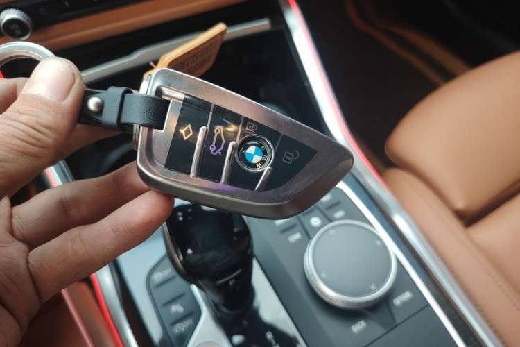 Used BMW 3 Series 2021 Restyled 325Li M Sport Package Vehicle Key