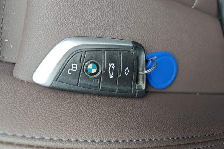 Used BMW 3 Series 2021 Facelifted 320Li M Sport Package Vehicle Key