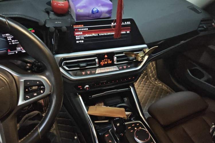 Used BMW 3 Series 2021 Facelifted 320Li M Sport Package Audio And AC Panel