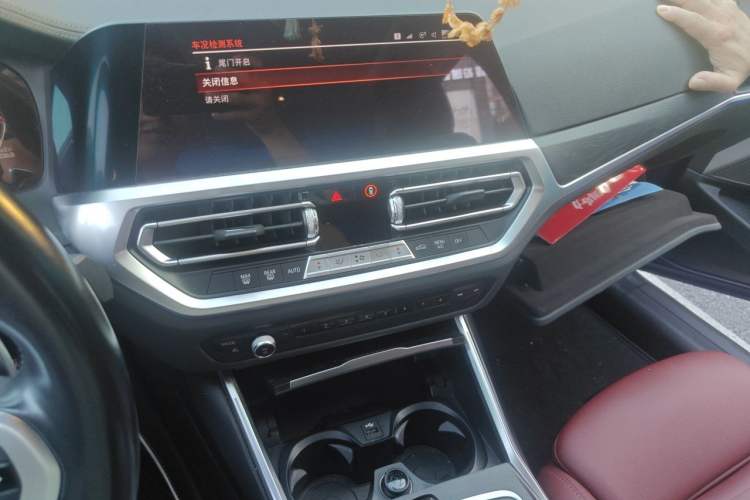 Used BMW 3 Series 2021 Second Facelift 325Li M Sport Night Edition Package Audio And AC Panel
